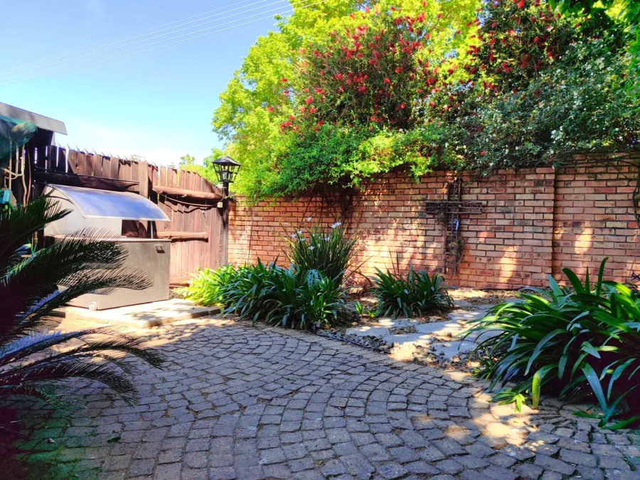 3 Bedroom Property for Sale in Wilkoppies North West
